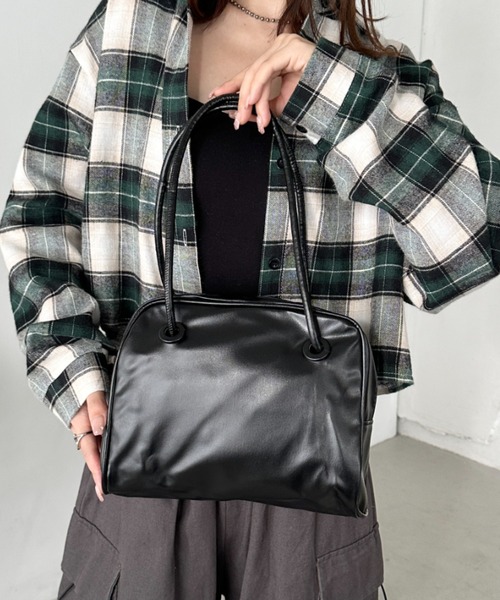 CLEA（クレア）の「ロングハンドルボストンバッグ（ボストンバッグ・レディース・ブラウン/ブラック/アイボリー・FREE）」の12枚目の写真