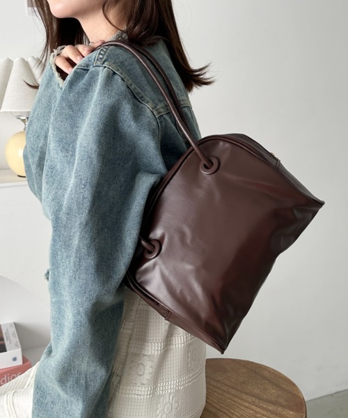 CLEA（クレア）の「ロングハンドルボストンバッグ（ボストンバッグ・レディース・ブラウン/ブラック/アイボリー・FREE）」の15枚目の写真