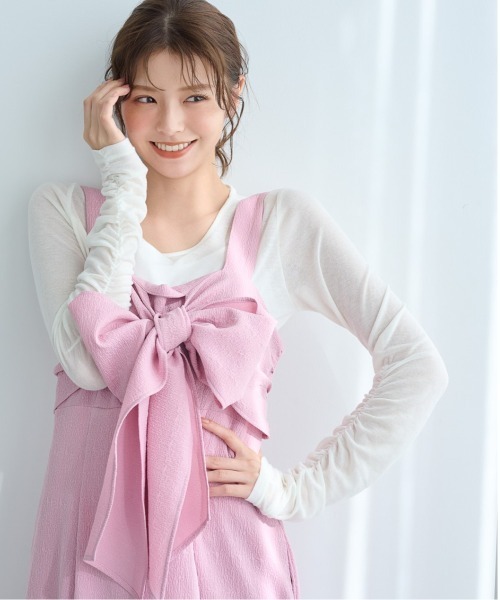 mysty woman（ミスティウーマン）の「袖シャーリングプルオーバー  315112（Tシャツ/カットソー・レディース・杢グレー/アイボリー/ピンク/ブラック・FREE）」の2枚目の写真