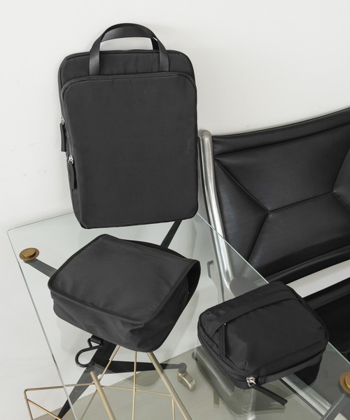 GLOBAL WORK（グローバルワーク）の「撥水ガジェットポーチ/288506（ボディバッグ/ウエストポーチ・メンズ・ブラック・ONE SIZE）」の19枚目の写真