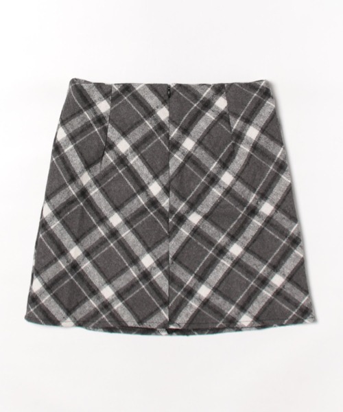 WEGO（ウィゴー）の「WEGO/インナーパンツ付きミニ丈チェックスカート（スカート・レディース・ベージュ/レッド/グレー・LARGE/MEDIUM/SMALL）」の12枚目の写真