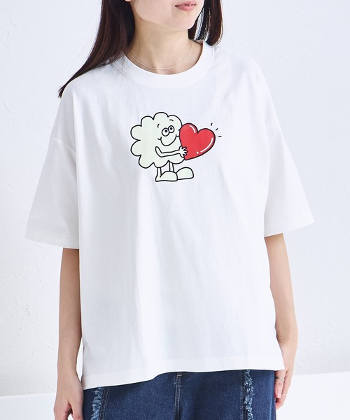 pairmanon(ペアマノン)の「【綿100%】【リンクコーデ】【ママサイズ】オリジナル グラフィックTシャツ(Tシャツ/カットソー・レディース・ベージュ系その他/ブラウン系その他/ホワイト系その他/ピンク系その他/ホワイト系その他2/ホワイト系その他3/ベージュ系その他2・FREE)」の4枚目の写真