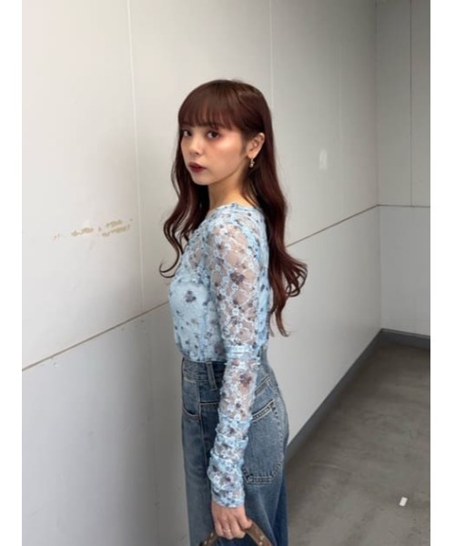 SLY(スライ)の「KNOT HOOP P/EARRING ノット フープ ピアス(ピアス(両耳用)・レディース・ゴールド/シルバー・FREE)」の4枚目の写真