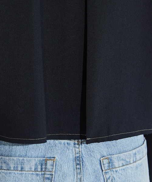 PUBLIC TOKYO（パブリックトウキョウ）の「ミコウールクロップドジャケット（テーラードジャケット・レディース・ベージュ/ネイビー・1/2）」の11枚目の写真