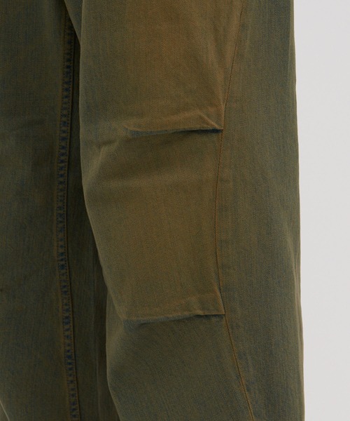 Jieda（ジエダ）の「DRAPE OVER DENIM PANTS（デニムパンツ・メンズ・インディゴブルー/ピンク/ブラック・1/2）」の20枚目の写真