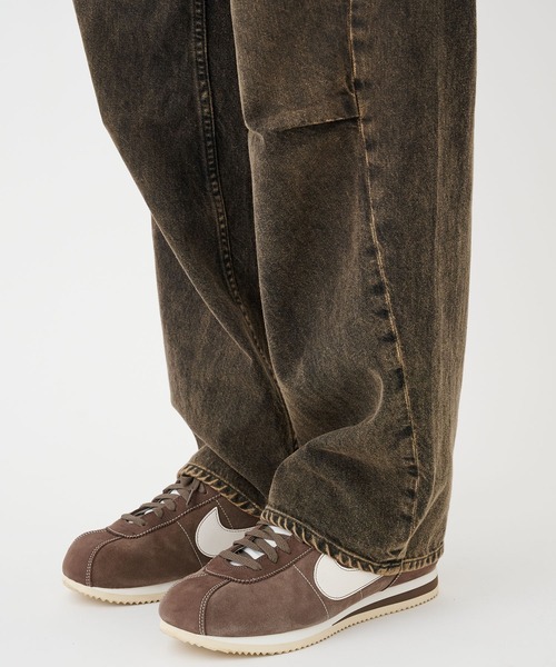 Jieda（ジエダ）の「DRAPE OVER DENIM PANTS（デニムパンツ・メンズ・インディゴブルー/ピンク/ブラック・1/2）」の13枚目の写真