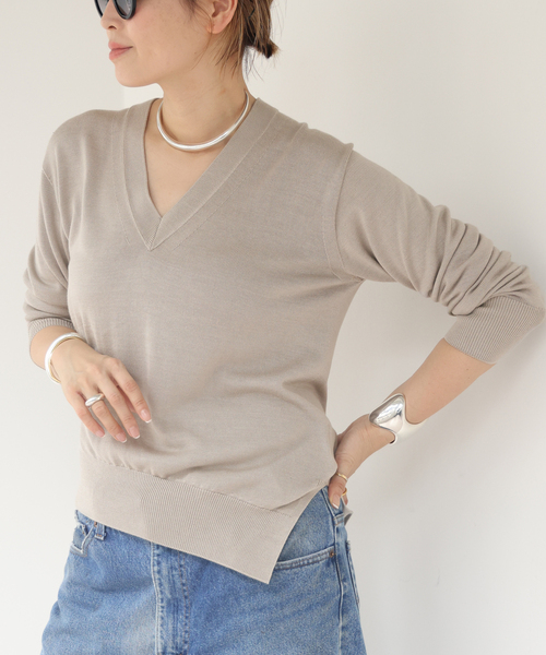 美品　ミューズ　ドゥーズィエムクラス　Ladycoat Vネック プルオーバー ミューズドゥドゥーズィエムクラス Ladycoat Vネックプル