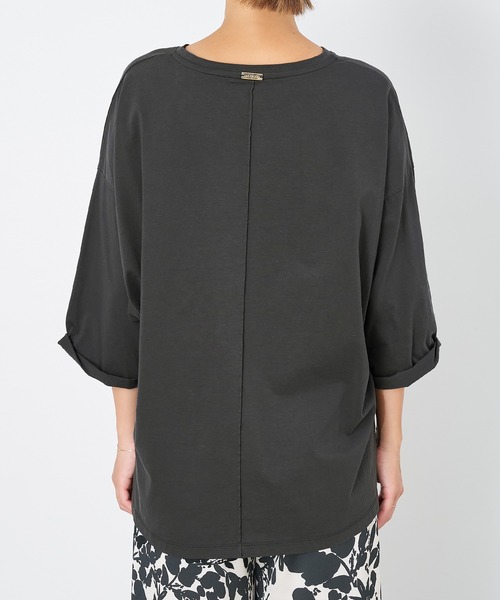 MICA&DEAL（マイカ＆ディール）の「"MALAMA"ロゴプリントプルオーバー（Tシャツ/カットソー・レディース・ホワイト/ベージュ/グリーン/チャコールグレー・FREE）」の22枚目の写真