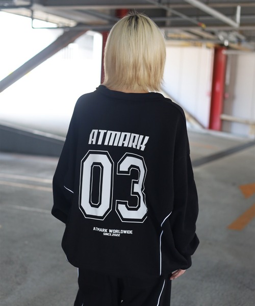 ATMARK(アットマーク)の「《フリーサイズ / UNISEX 》ThirdHonestyロゴ パイピング ハーフジップ トレーナー(スウェット・メンズ・ブラック/ホワイト・FREE)」の6枚目の写真
