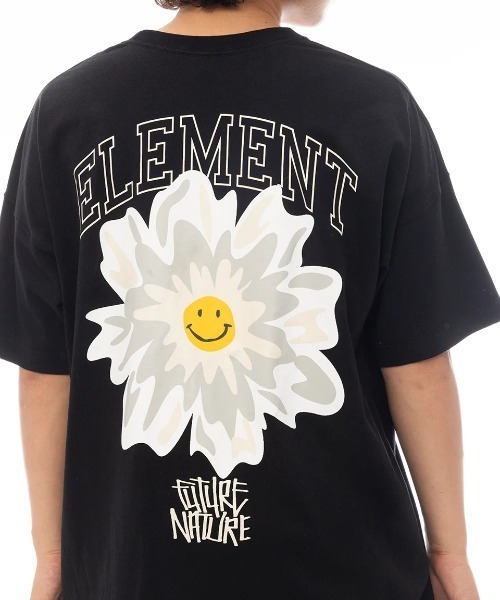 ELEMENT（エレメント）の「ELEMENT メンズ FLOWER SS Tシャツ 【2025年春夏モデル】/エレメントフラワーデザインバックプリント半袖Tシャツ（Tシャツ/カットソー・メンズ・スミクロ/ブラック/ホワイト・X-LARGE/LARGE/MEDIUM）」の12枚目の写真