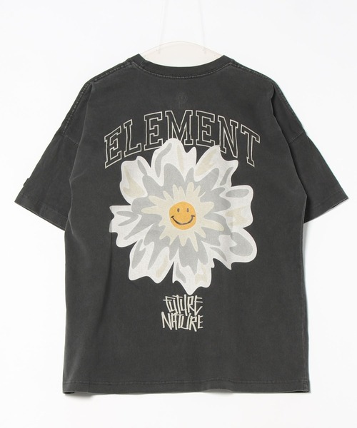 VALENTINO フラワーデザイン Tシャツ Valentino Garavani floral-embroidered T-shirt | White | FARFETCH