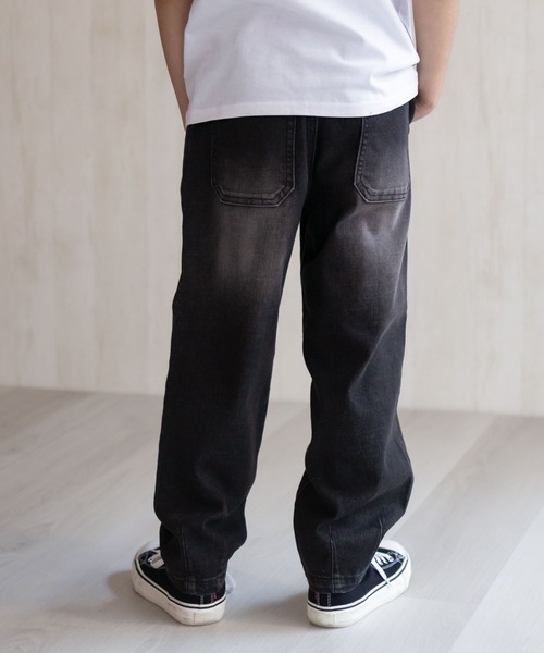 Mac-House（マックハウス）の「バレルレッグ デニムパンツ（デニムパンツ・キッズ・ブラック系その他・120/130/140/150/160）」の6枚目の写真