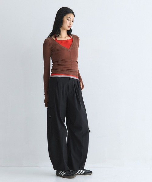 UNITED TOKYO(ユナイテッドトウキョウ)の「【残りわずか!】ダブルウエストコクーンパンツ|細見え/ウォッシャブル/防シワ/ストレッチ/秋服/冬服(その他パンツ・レディース・ベージュ/ブラック・1/2)」の11枚目の写真