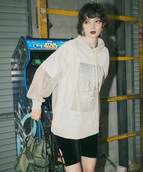 ELLEgirl（エルガール）の「フォトプリントTシャツ【ELLEgirl/エルガール】（Tシャツ/カットソー・レディース・ブラック/オフホワイト・FREE）」の6枚目の写真