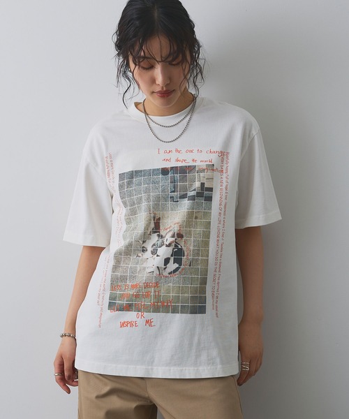 ELLEgirl（エルガール）の「フォトプリントTシャツ【ELLEgirl/エルガール】（Tシャツ/カットソー・レディース・ブラック/オフホワイト・FREE）」の17枚目の写真