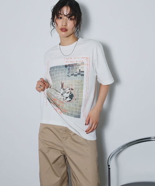 ELLEgirl（エルガール）の「フォトプリントTシャツ【ELLEgirl/エルガール】（Tシャツ/カットソー・レディース・ブラック/オフホワイト・FREE）」の18枚目の写真