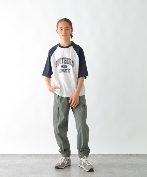 GLOBAL WORK(グローバルワーク)の「ヘビロッTEEラグランBIG/147389(Tシャツ/カットソー・キッズ・ホワイト×ブルー/ホワイト×ブラック/杢グレー・130cm/140cm/150cm/160cm/170cm)」の14枚目の写真