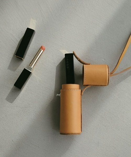 ETRE TOKYO（エトレトウキョウ）の「タンドレザーリップケース