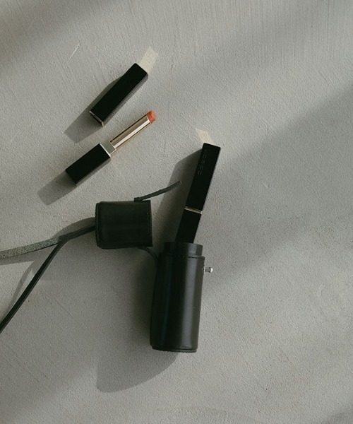 ETRE TOKYO（エトレトウキョウ）の「タンドレザーリップケース