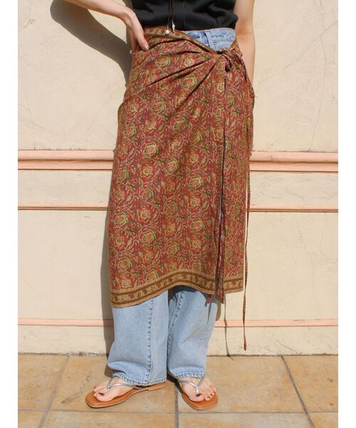 Ungrid（アングリッド）の「サラサ柄ラップスカート（スカート・レディース・その他1・FREE）」の2枚目の写真
