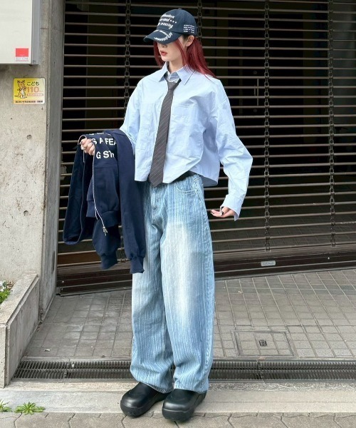 Chikashitsu +（チカシツプラス）の「【Chikashitsu +】cotton cropped shirt / 【チカシツプラス】コットンクロップド長袖シャツ（シャツ/ブラウス・メンズ・ライトブルー/ホワイト・ONE SIZE）」の18枚目の写真