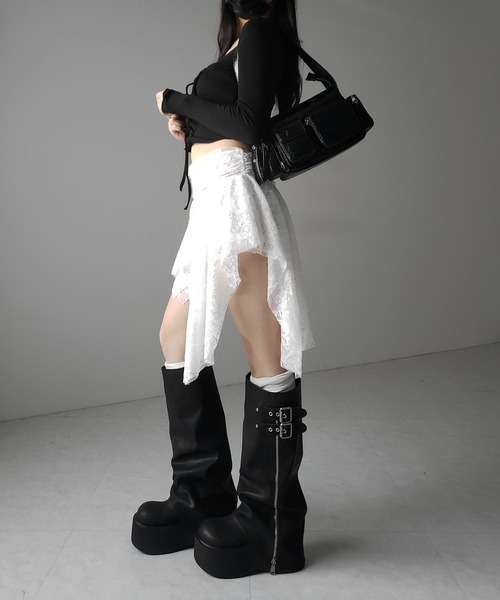 me+em select（ミームセレクト）の「【 ２color ／ インパン裏地付】アシンメトリーフリルレースミニスカート ／ asymmetry frill lace mini skirt（スカート・レディース・ホワイト/ブラック・SMALL）」の18枚目の写真