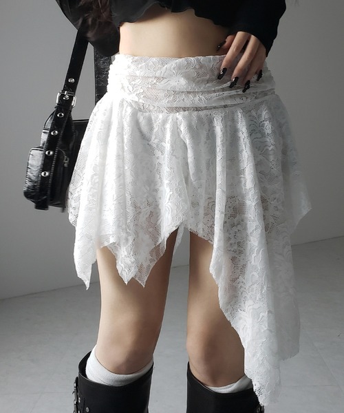 me+em select（ミームセレクト）の「【 ２color ／ インパン裏地付】アシンメトリーフリルレースミニスカート ／ asymmetry frill lace mini skirt（スカート・レディース・ホワイト/ブラック・SMALL）」の11枚目の写真