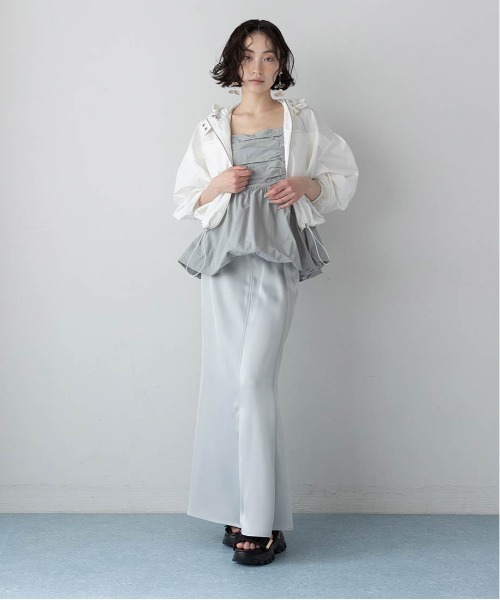 RANDA（ランダ）の「フードフリルマウンテンパーカー（マウンテンパーカー・レディース・ベージュ/ホワイト/ネイビー・FREE/FT）」の6枚目の写真