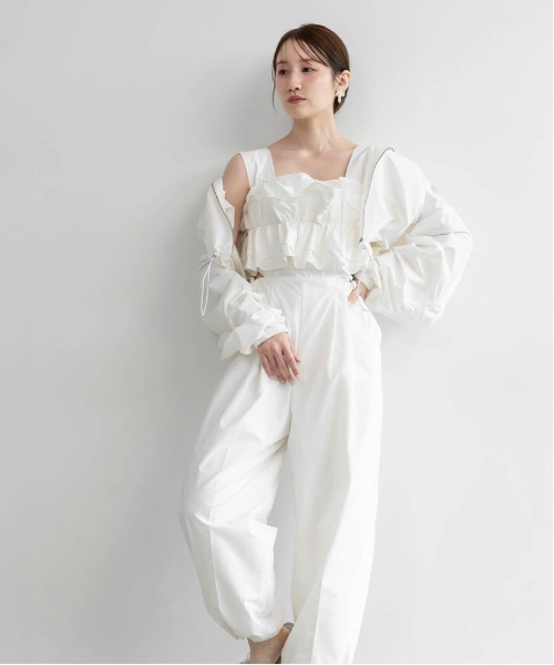 RANDA（ランダ）の「フードフリルマウンテンパーカー（マウンテンパーカー・レディース・ベージュ/ホワイト/ネイビー・FREE/FT）」の11枚目の写真