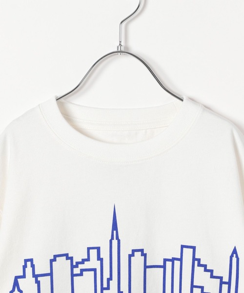 Manhattan Portage(マンハッタンポーテージ)の「【Manhattan Portage(マンハッタンポーテージ)】別注スカイラインロゴT(KIDS)(Tシャツ/カットソー・キッズ・オフホワイト/ブラック/オレンジ・110cm/130cm/150cm)」の19枚目の写真