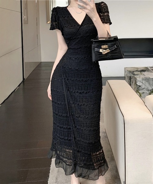 Jasmine Grandiflorum(ジャスミングランディフローラム)の「【Jasmine】フリルティアード風レースワンピース (SS)(ワンピース・レディース・ブラック/ホワイト・SMALL/MEDIUM)」の2枚目の写真