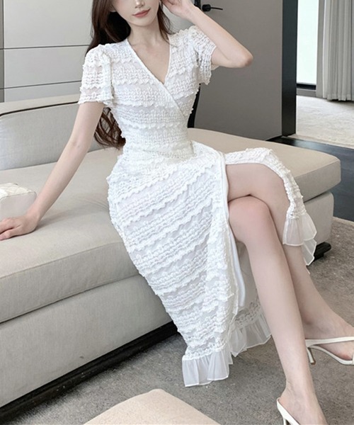 Jasmine Grandiflorum(ジャスミングランディフローラム)の「【Jasmine】フリルティアード風レースワンピース (SS)(ワンピース・レディース・ブラック/ホワイト・SMALL/MEDIUM)」の4枚目の写真