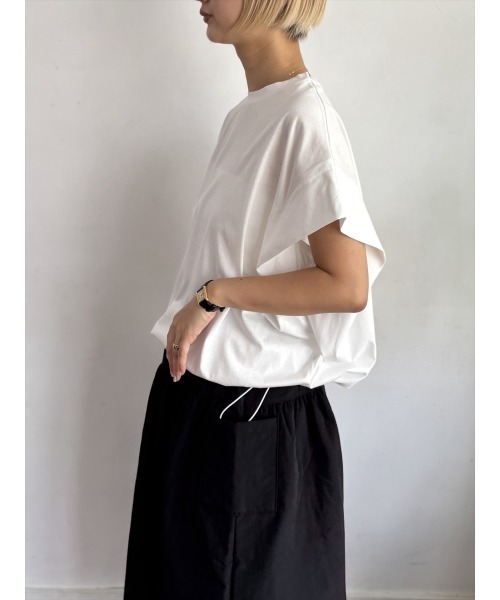 Day and Grade（デイアンドグレイド）の「フレンチスリーブドライタッチコットントップス（Tシャツ/カットソー・レディース・チャコールグレー/アイボリー・FREE）」の6枚目の写真