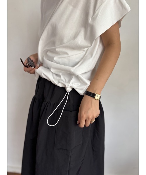 Day and Grade（デイアンドグレイド）の「フレンチスリーブドライタッチコットントップス（Tシャツ/カットソー・レディース・チャコールグレー/アイボリー・FREE）」の7枚目の写真