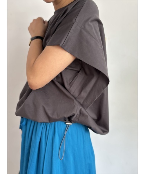 Day and Grade（デイアンドグレイド）の「フレンチスリーブドライタッチコットントップス（Tシャツ/カットソー・レディース・チャコールグレー/アイボリー・FREE）」の13枚目の写真