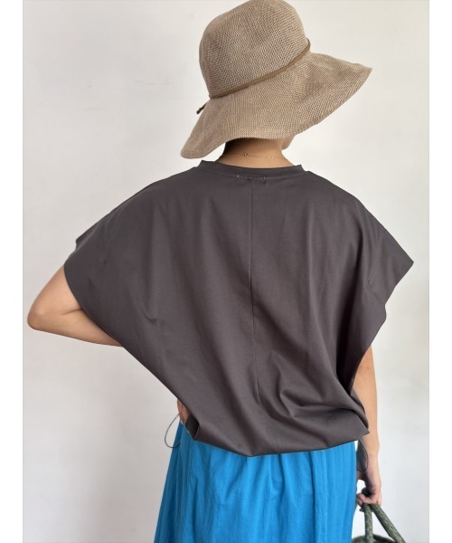 Day and Grade（デイアンドグレイド）の「フレンチスリーブドライタッチコットントップス（Tシャツ/カットソー・レディース・チャコールグレー/アイボリー・FREE）」の14枚目の写真