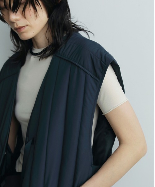 anuke（アンヌーク）の「Backopen Stripe Vest（ベスト・レディース・ネイビー/クリーム・38inch/36inch）」の4枚目の写真