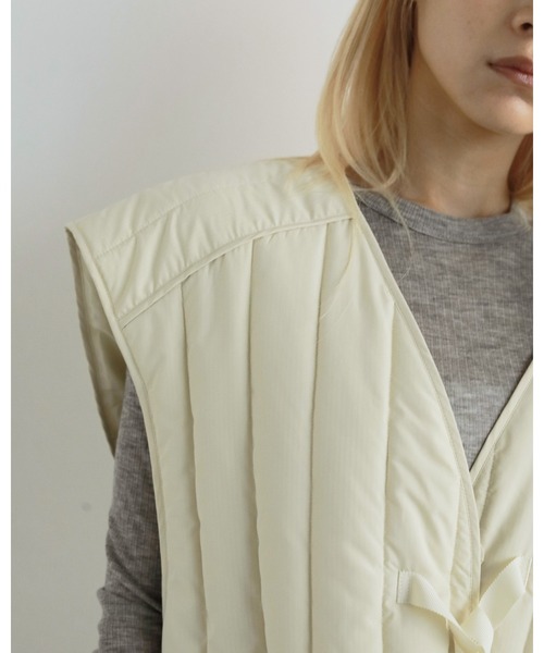 anuke（アンヌーク）の「Backopen Stripe Vest（ベスト・レディース・ネイビー/クリーム・38inch/36inch）」の12枚目の写真