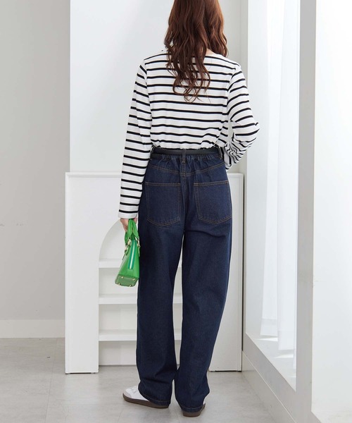 Viola e Viola（ヴィオラエヴィオラ）の「楽ちん細見え　こだわりカーブデニムパンツ（その他パンツ・レディース・ブルー/ネイビー・3L/LL/L/M）」の3枚目の写真