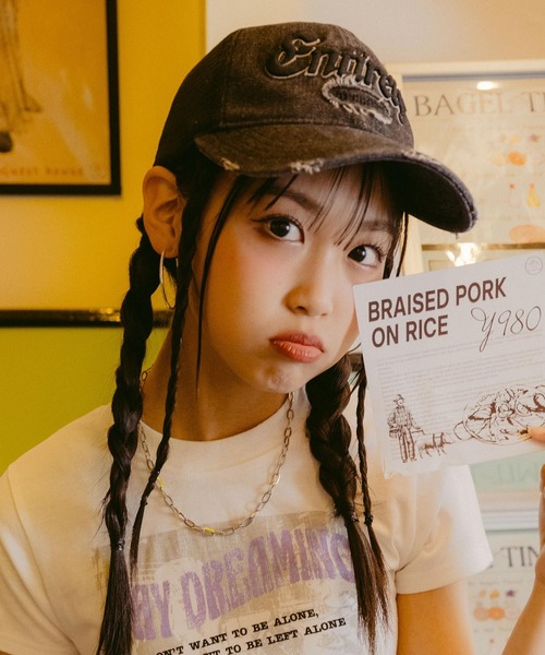 ANAP GｉRL（アナップガール）の「ダメージ刺繍メッシュキャップ（キャップ・キッズ・ブラック/カーキ・FREE）」の2枚目の写真