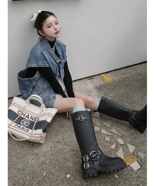 Darich（ダーリッチ）の「ハーネスラバーブーツ（ブーツ・レディース・ブラック・S/M/L）」の3枚目の写真