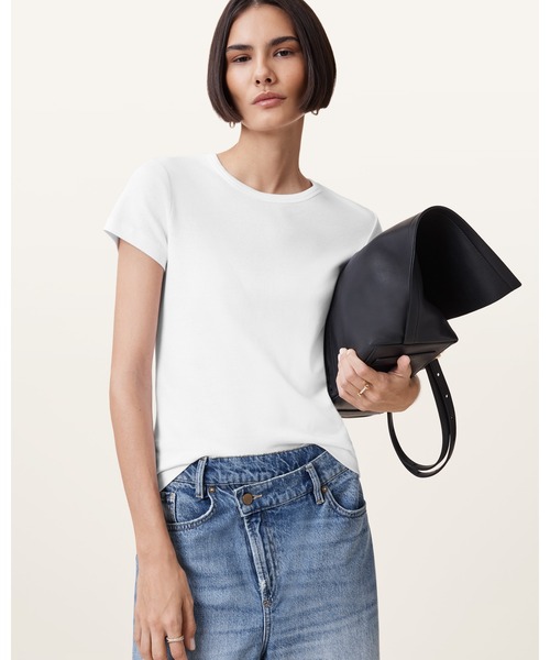 ALLSAINTS（オールセインツ）の「STEVIE SLIM FIT SHORT SLEEVE T-SHIRT | STEVIE スリム フィット 半袖 Tシャツ（Tシャツ/カットソー・レディース・ホワイト・S/M/L/XS）」の6枚目の写真