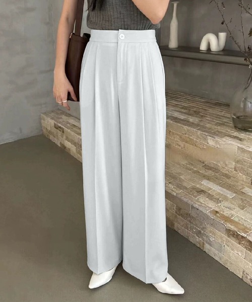 BANICO(バニコ)の「ハイウエストタックストレートパンツ(スラックス・レディース・ブラック/ホワイト・LARGE/MEDIUM/SMALL)」の6枚目の写真