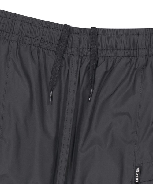 YESEYESEE（イエスアイシー）の「yeseyesee/イエスアイシー Paneled Comfort Shorts ナイロンショーツ（カーゴパンツ・メンズ・ネイビー/グリーン/ブラック・M/L/XL）」の15枚目の写真