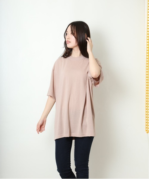 United Athle(ユナイテッドアスレ)の「UnitedAthle ユナイテッドアスレ 5.3オンス Tシャツ(Tシャツ/カットソー・メンズ・スモークピンク/ブラック系その他/ブルー系その他/ホワイト/ブラック・L/S/XL/M)」の5枚目の写真