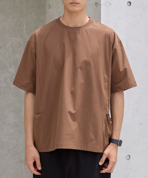 coen(コーエン)の「ハイカーテックライトウェイトTシャツ 【洗濯機洗い可・2WAYストレッチ・防シワ】(Tシャツ/カットソー・メンズ・ブラック/ブラウン/ダークグレー・S/M/L/XL)」の11枚目の写真