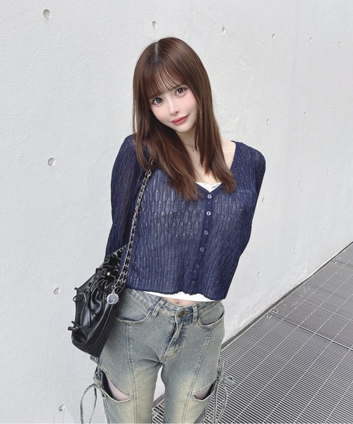 one way(ワンウェイ)の「スパンコールニットカーディガン(カーディガン/ボレロ・レディース・ブルー/オフホワイト/イエロー/ネイビー・FREE)」の2枚目の写真