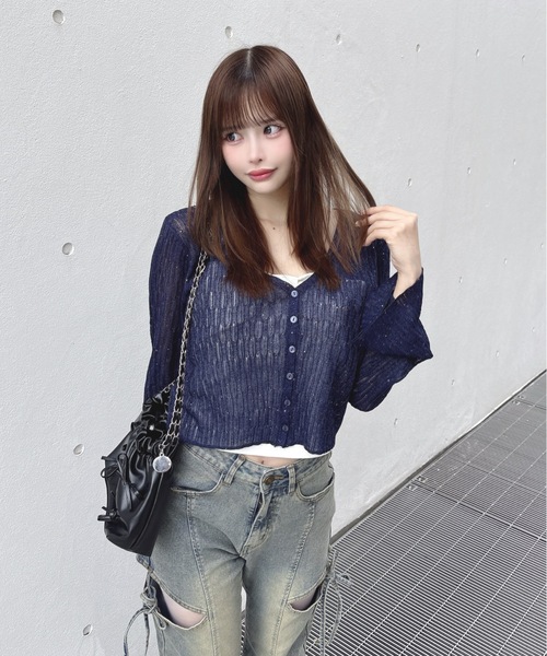 one way(ワンウェイ)の「スパンコールニットカーディガン(カーディガン/ボレロ・レディース・ブルー/オフホワイト/イエロー/ネイビー・FREE)」の7枚目の写真