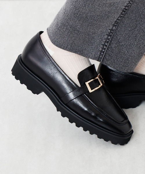 HIMIKO(ヒミコ)の「【HIMIKO】【撥水】トラックソールスクエアバックルローファー/651321(ローファー・レディース・ブラック/アイボリー/ブラウン・22.0cm/23.0cm/24.0cm/25.5cm/22.5cm/23.5cm/24.5cm/25.0cm)」の10枚目の写真