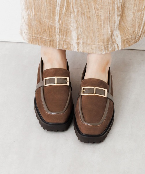 HIMIKO(ヒミコ)の「【HIMIKO】【撥水】トラックソールスクエアバックルローファー/651321(ローファー・レディース・ブラック/アイボリー/ブラウン・22.0cm/23.0cm/24.0cm/25.5cm/22.5cm/23.5cm/24.5cm/25.0cm)」の15枚目の写真